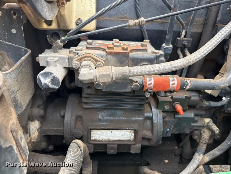 image for item EG8179 1994 Ford L9000 semi truck