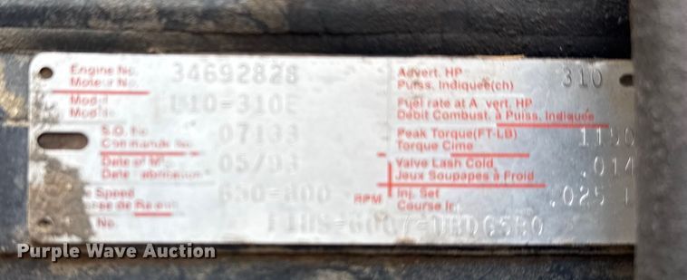 image for item EG8179 1994 Ford L9000 semi truck