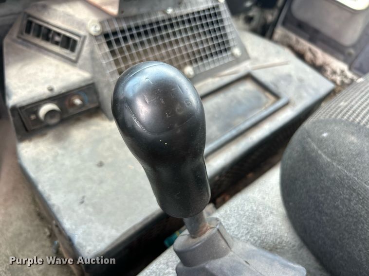 image for item EK8318 1995 Ford CF8000 truck cab and chassis