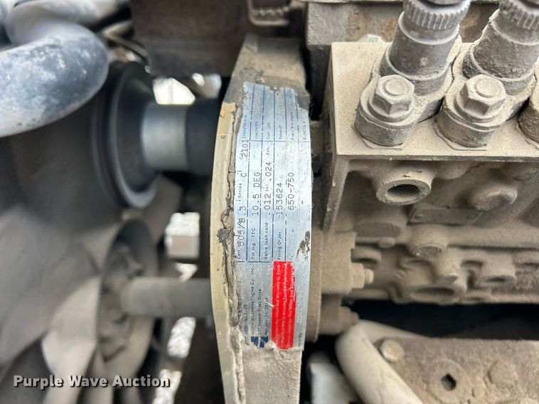 image for item EK8318 1995 Ford CF8000 truck cab and chassis