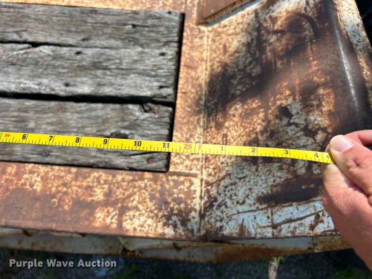 image for item EK8456 1996 Trail King lowboy equipment trailer