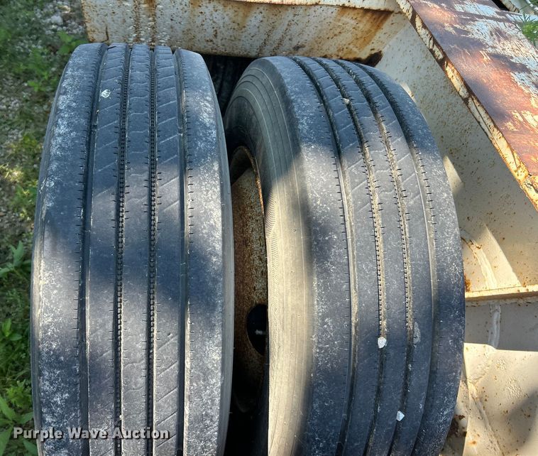 image for item EK8456 1996 Trail King lowboy equipment trailer