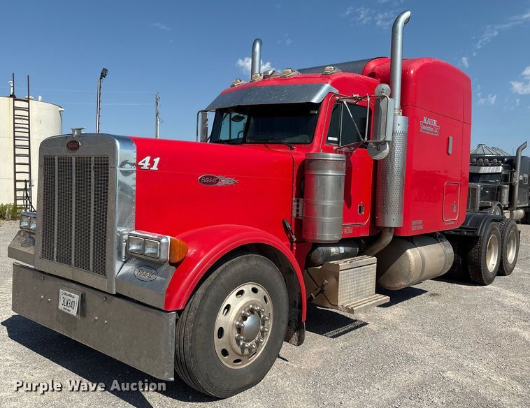 CAMIóN CAMAROTE 2001 PETERBILT