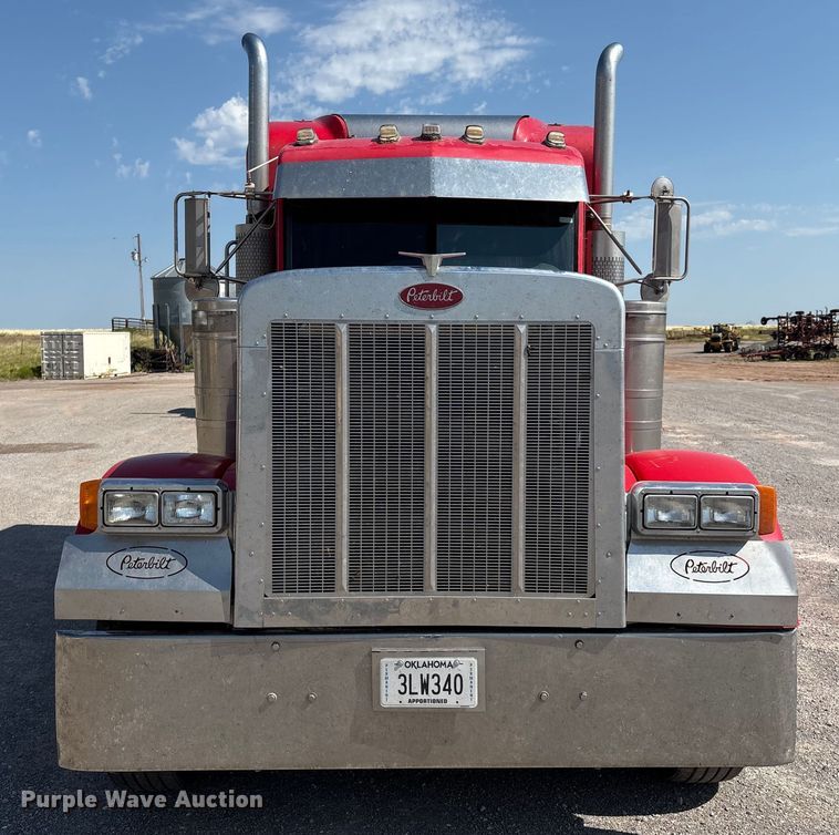 CAMIóN CAMAROTE 2001 PETERBILT