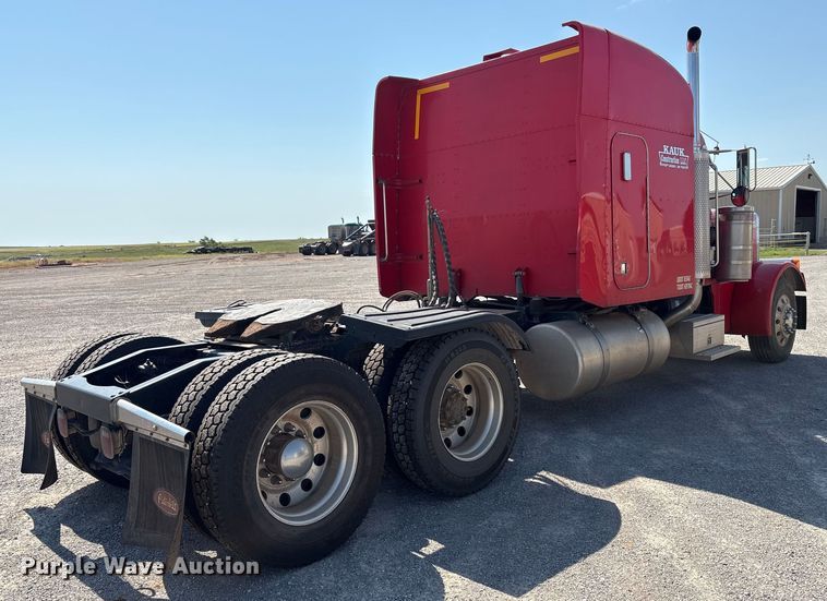 CAMIóN CAMAROTE 2001 PETERBILT