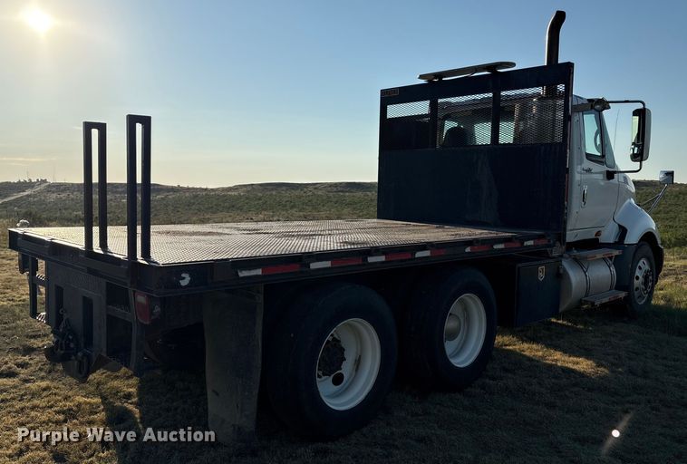 image for item EM0524 2009 International Pro Star flatbed truck