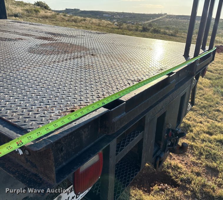 image for item EM0524 2009 International Pro Star flatbed truck