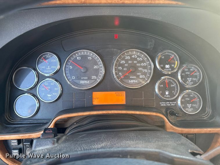 image for item EM0524 2009 International Pro Star flatbed truck