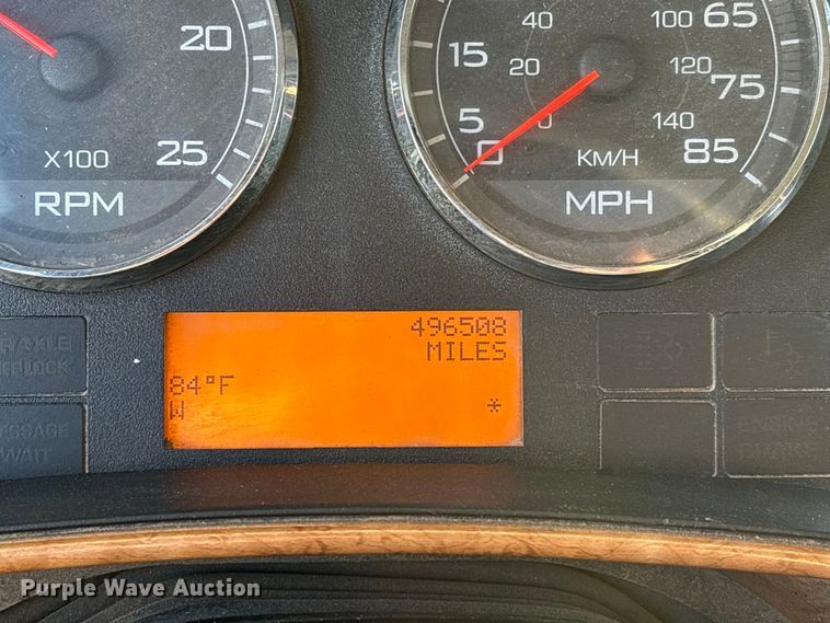 image for item EM0524 2009 International Pro Star flatbed truck