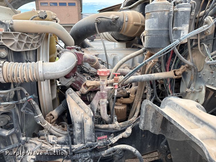 image for item EM0583 2008 Mack GU713 flatbed truck