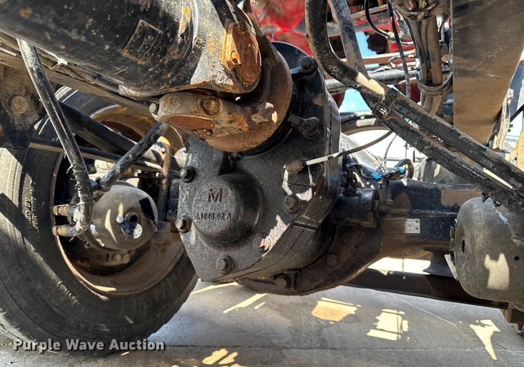 image for item EM2305 2016 Mack CXU613 semi truck