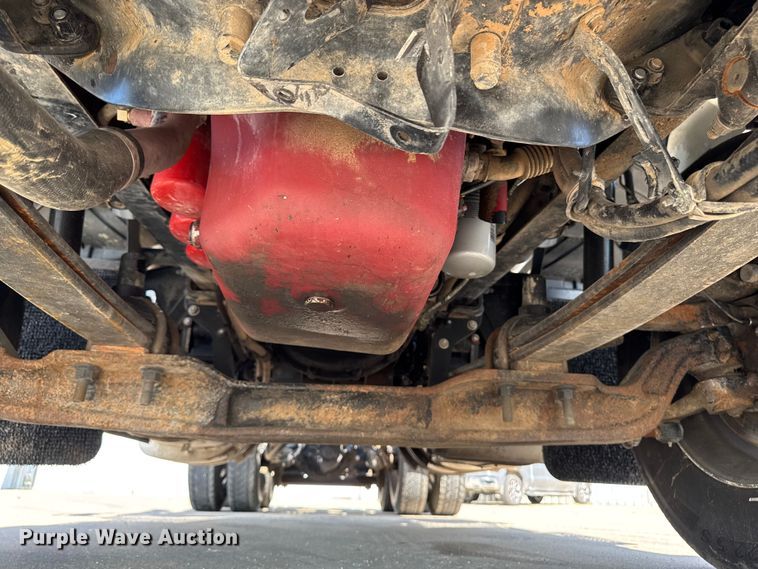 image for item EM2305 2016 Mack CXU613 semi truck