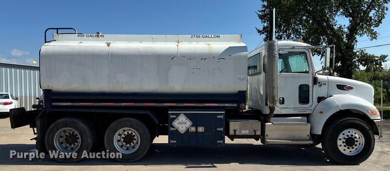 image for item EM2306 2012 Peterbilt 348 water truck