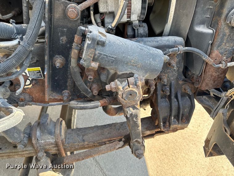 image for item EM2306 2012 Peterbilt 348 water truck