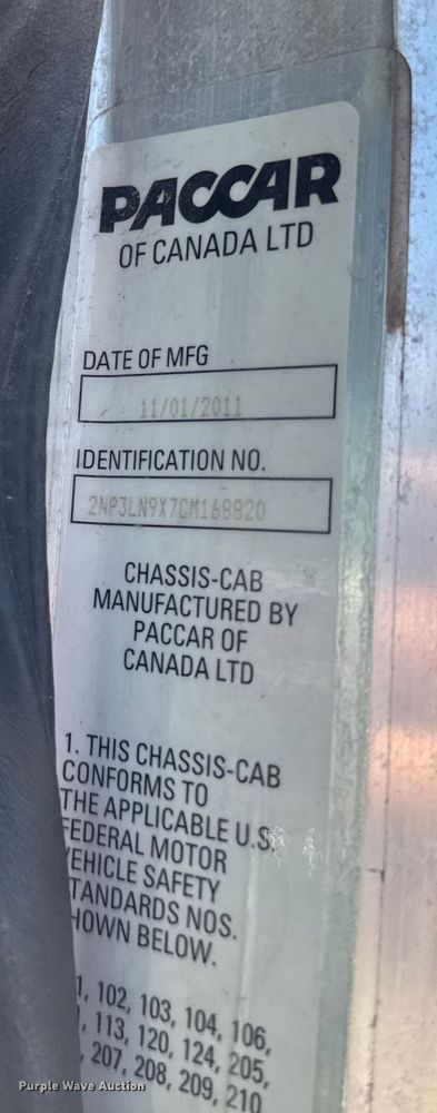 image for item EM2306 2012 Peterbilt 348 water truck