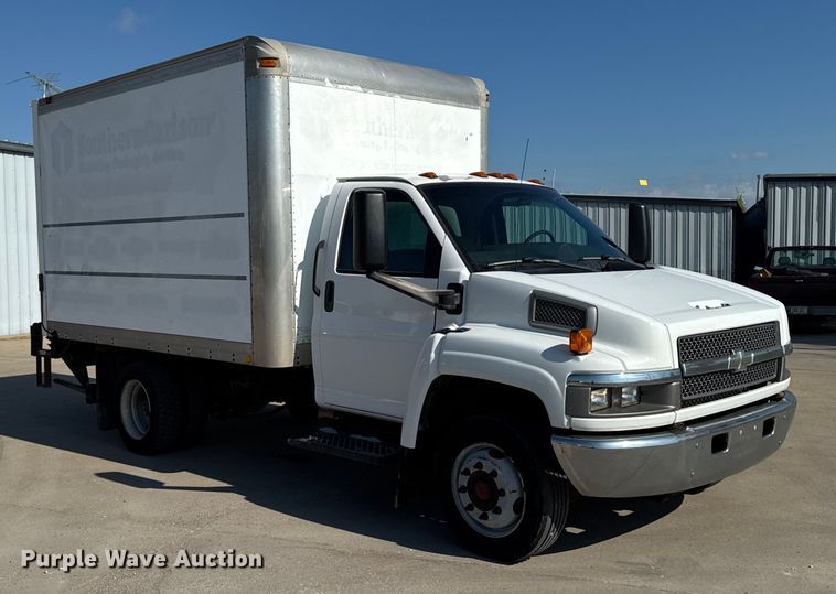 image for item EM2307 2006 Chevrolet C4500 box truck