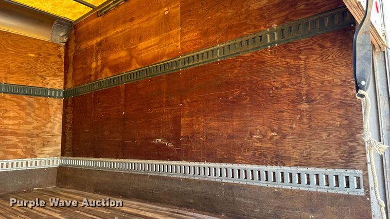 image for item EM2307 2006 Chevrolet C4500 box truck