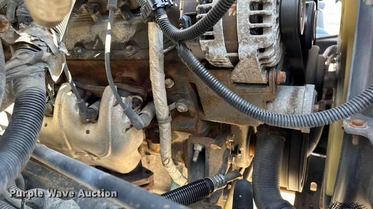 image for item EM2307 2006 Chevrolet C4500 box truck