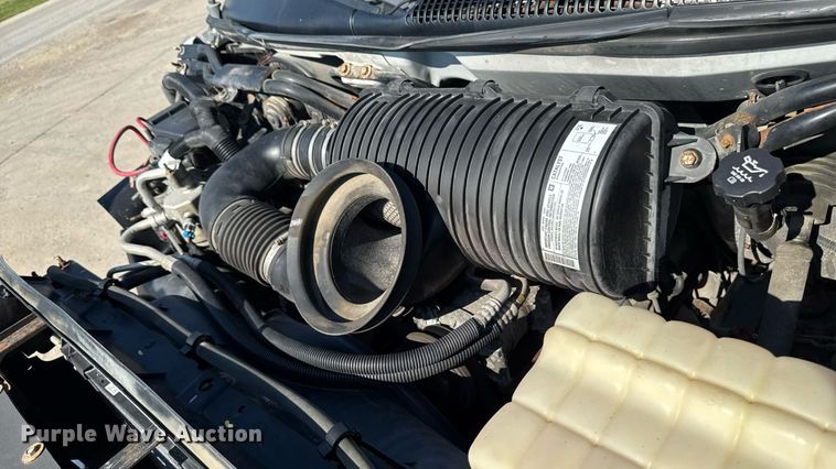 image for item EM2307 2006 Chevrolet C4500 box truck