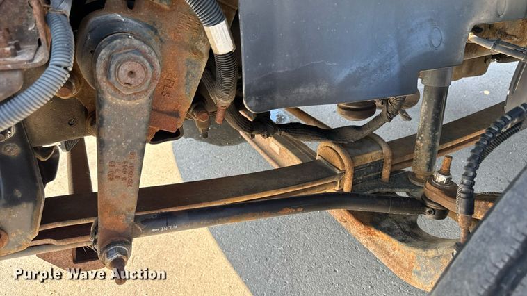 image for item EM2307 2006 Chevrolet C4500 box truck