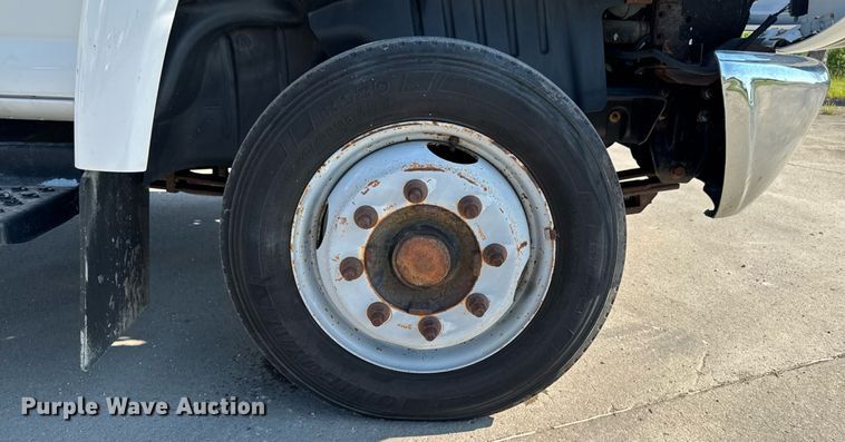 image for item EM2307 2006 Chevrolet C4500 box truck