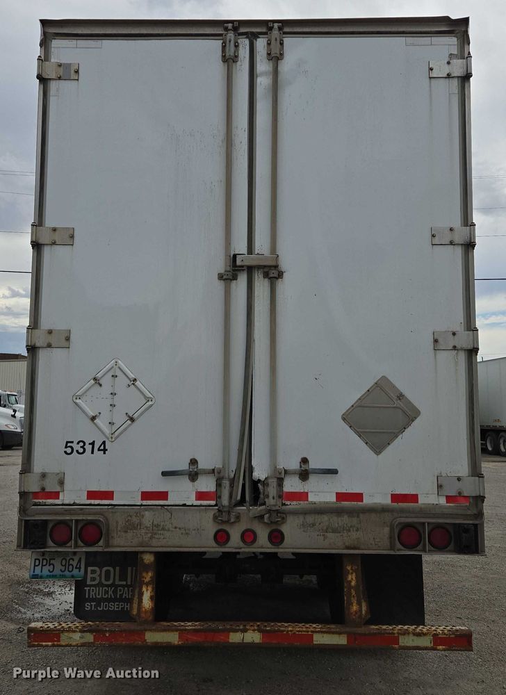 image for item EM7360 1997 Utility Trailer Manufacturer dry van trailer