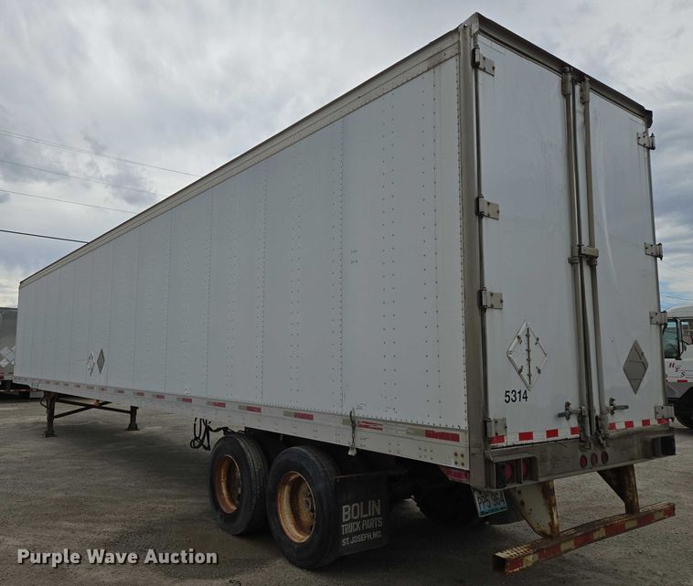 image for item EM7360 1997 Utility Trailer Manufacturer dry van trailer