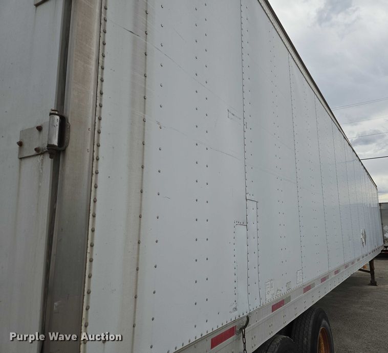 image for item EM7360 1997 Utility Trailer Manufacturer dry van trailer