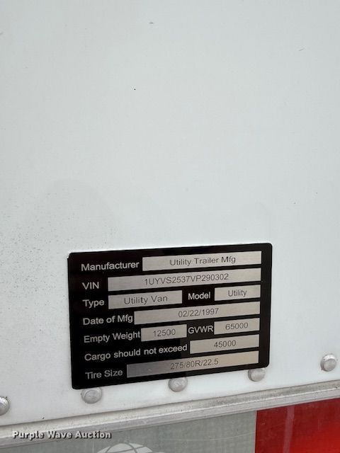 image for item EM7360 1997 Utility Trailer Manufacturer dry van trailer