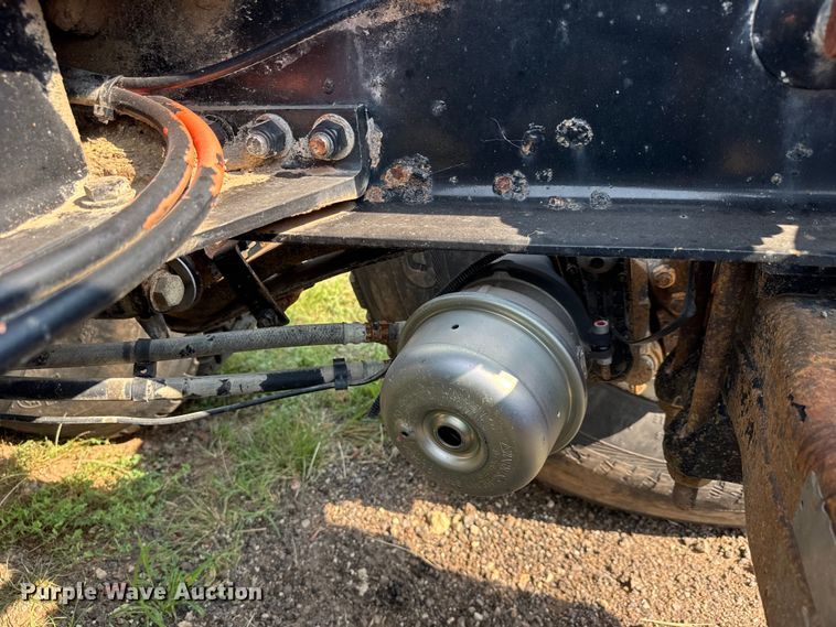 image for item EM8073 2012 Kenworth T660 semi truck