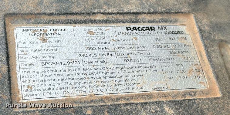 image for item EM8073 2012 Kenworth T660 semi truck