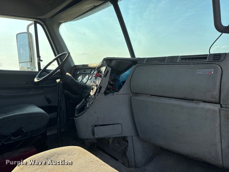 image for item EM8074 2000 Freightliner FL112 Columbia Century Class semi truck