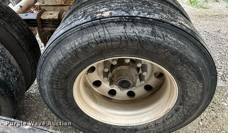 image for item EN5538 2015 Clement Starlight end dump trailer