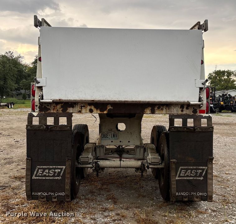 image for item EN5541 2017 Clement Starlite 35 end dump trailer