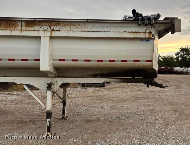 image for item EN5541 2017 Clement Starlite 35 end dump trailer