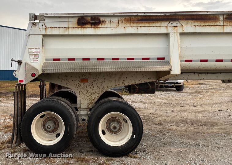 image for item EN5541 2017 Clement Starlite 35 end dump trailer