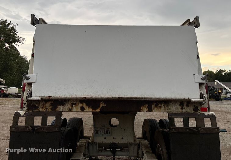 image for item EN5541 2017 Clement Starlite 35 end dump trailer