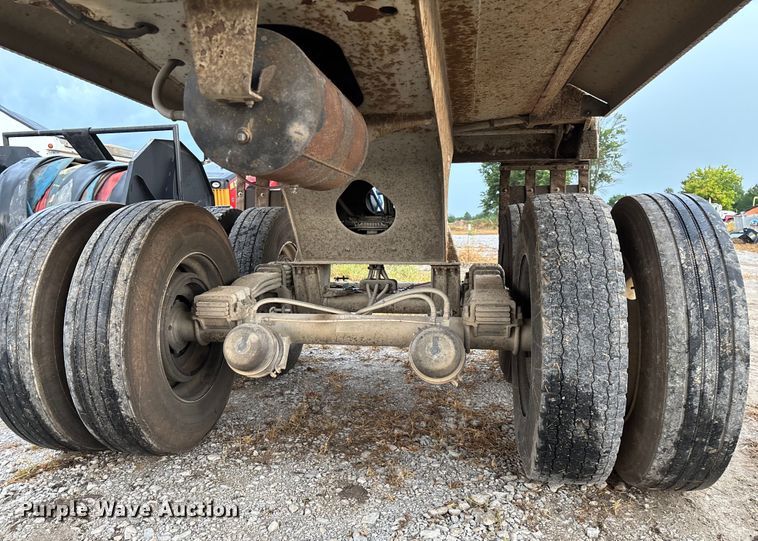 image for item EN5541 2017 Clement Starlite 35 end dump trailer