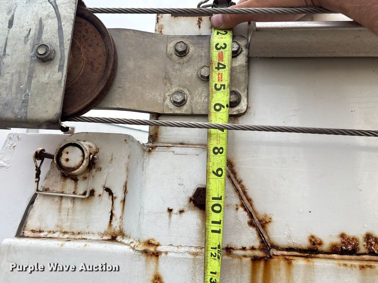 image for item EN5541 2017 Clement Starlite 35 end dump trailer