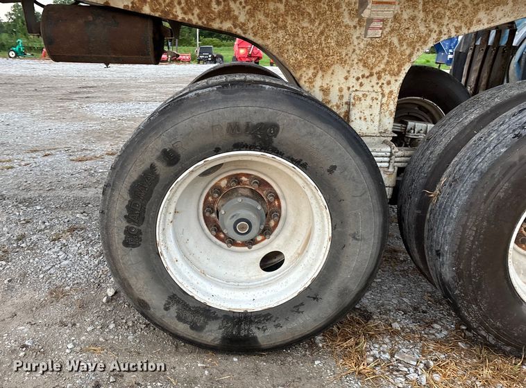 image for item EN5541 2017 Clement Starlite 35 end dump trailer