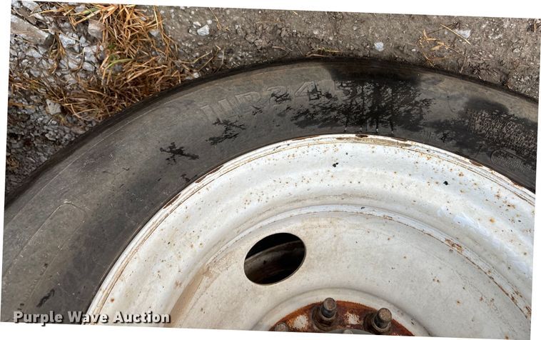 image for item EN5541 2017 Clement Starlite 35 end dump trailer