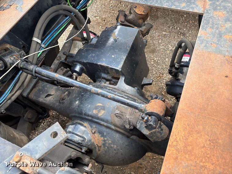 image for item EN5553 2007 Freightliner Columbia semi truck