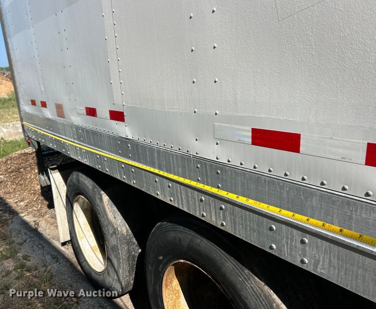 image for item ET3032 2008 Great Dane dry van trailer