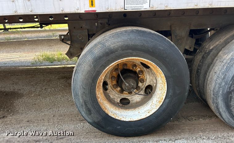 image for item ET3032 2008 Great Dane dry van trailer