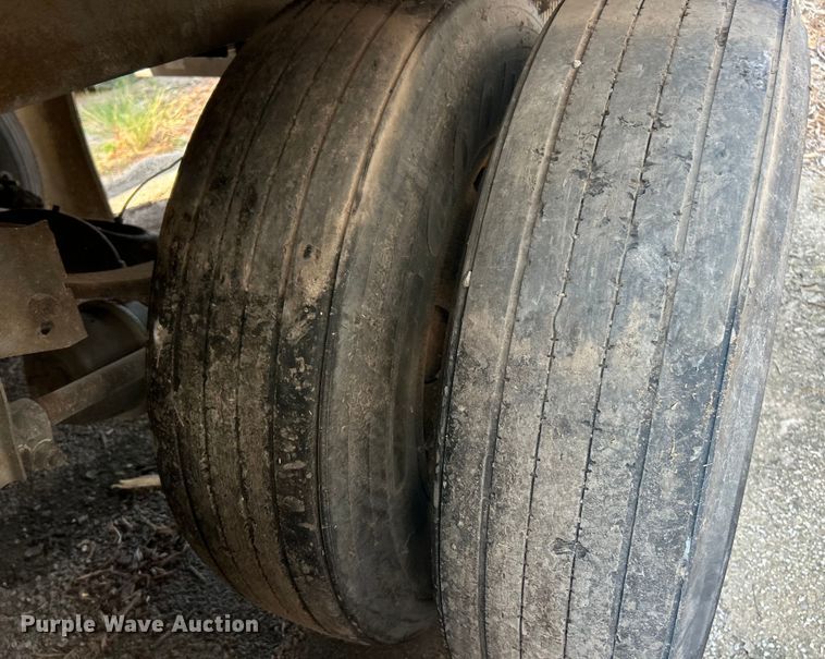 image for item ET3032 2008 Great Dane dry van trailer