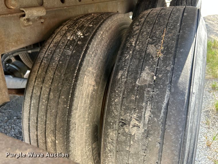 image for item ET3032 2008 Great Dane dry van trailer