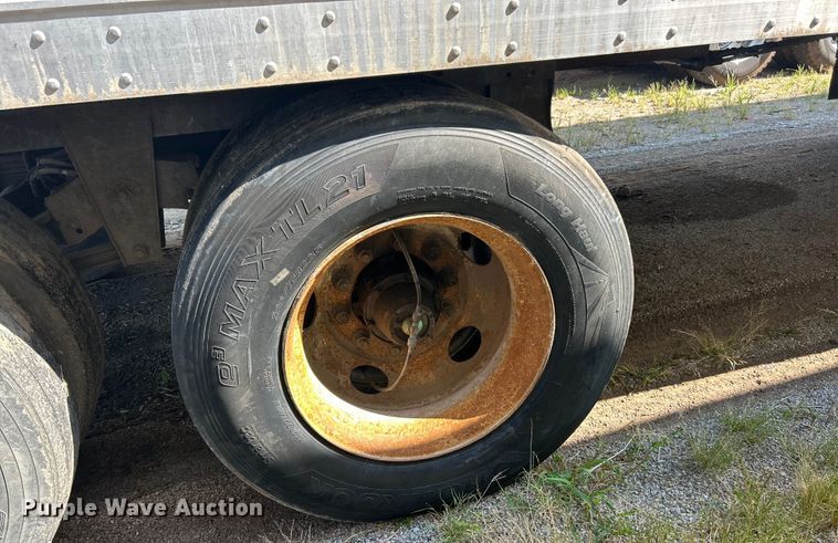 image for item ET3032 2008 Great Dane dry van trailer