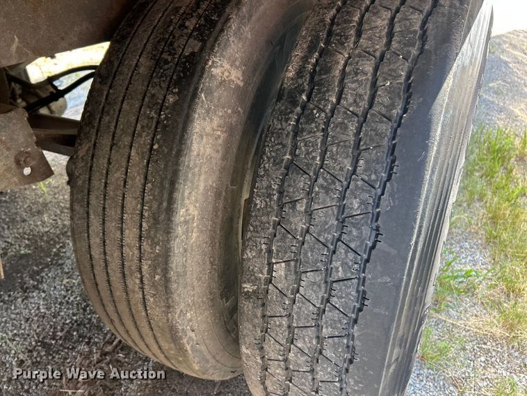 image for item ET3032 2008 Great Dane dry van trailer