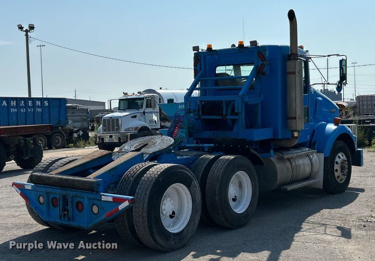 image for item ET3060 2006 Kenworth T800 winch truck