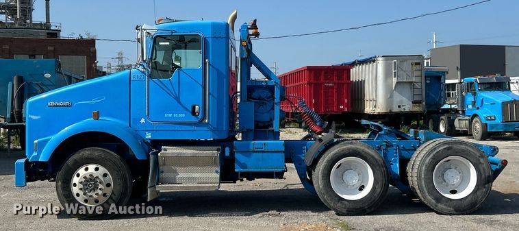 image for item ET3060 2006 Kenworth T800 winch truck